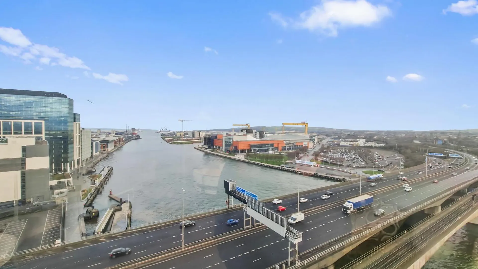 River View Ensuite Private Room In Shared Apartment Belfast